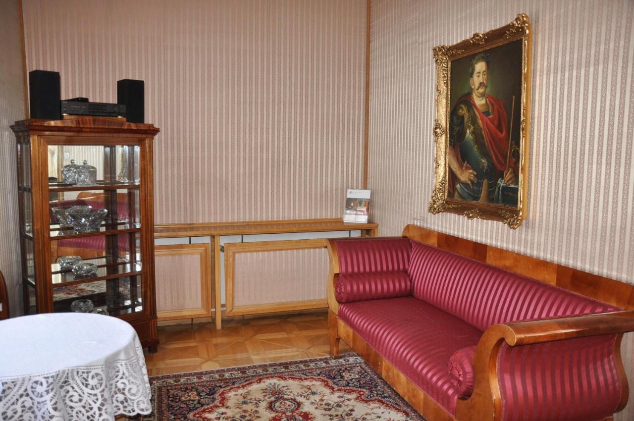 Hotel Zamek Pultusk Dom Polonii Extérieur photo