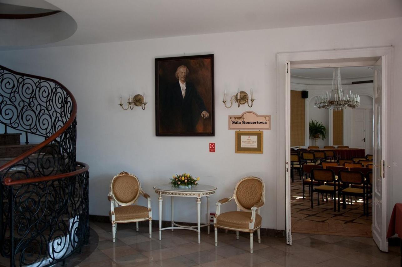 Hotel Zamek Pultusk Dom Polonii Extérieur photo