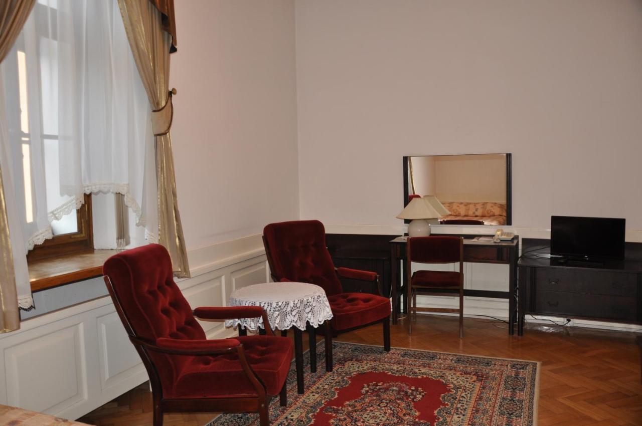 Hotel Zamek Pultusk Dom Polonii Extérieur photo